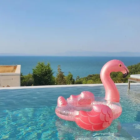 Prive Luxury With Private Pool Shetaj